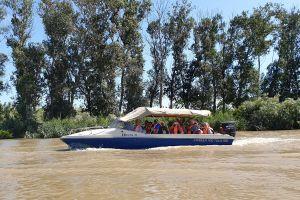 boat tour